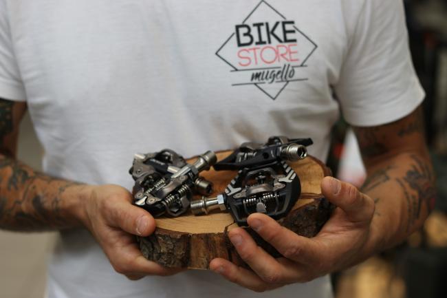 Dimmi che pedali usi e ti dirò che gravelista sei!